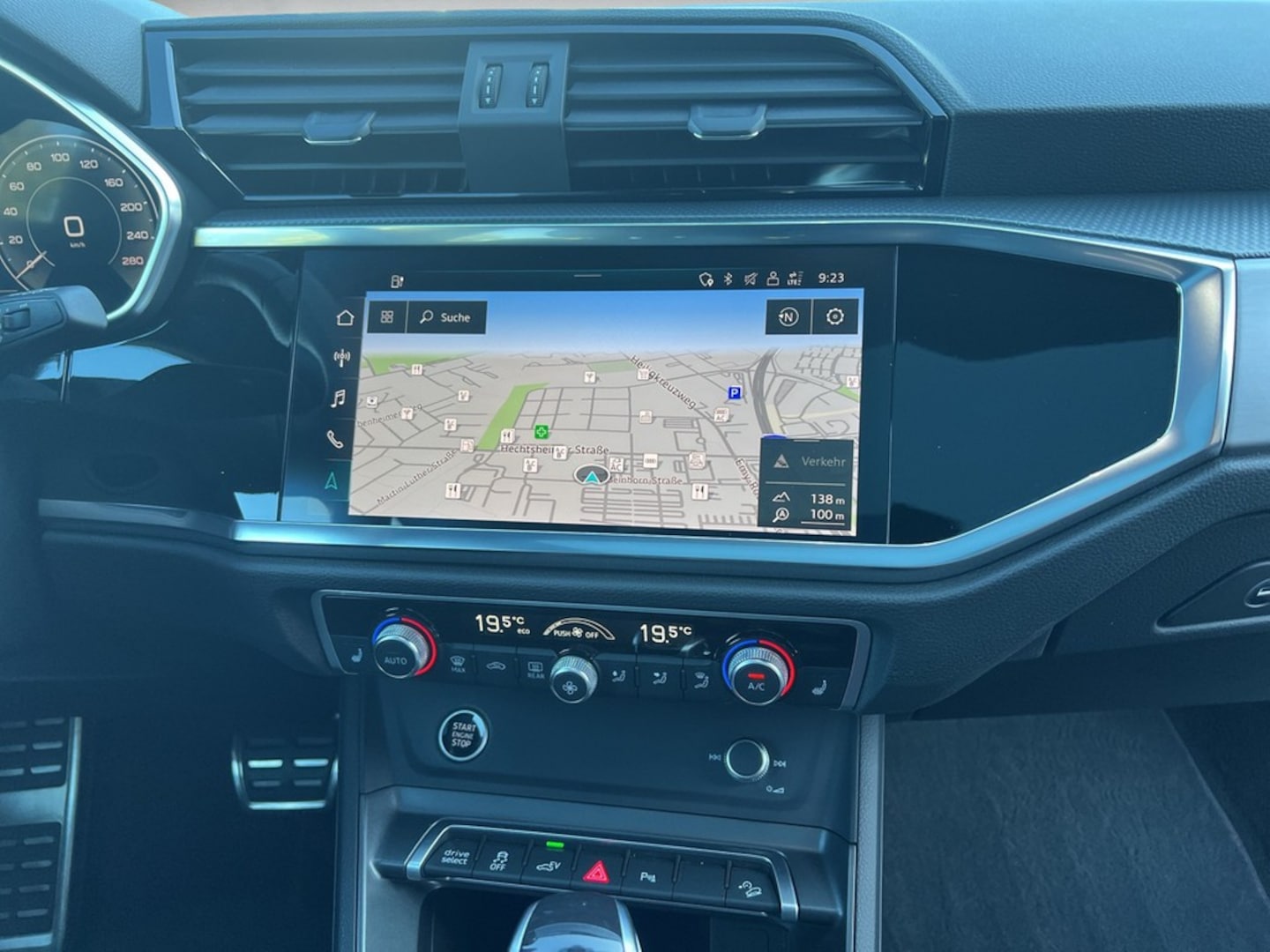 Bild über Audi Q3 Sportback TFSI e S line 45 TFSI e S tronic - für weitere Informationen kontaktieren Sie den Audi Partner