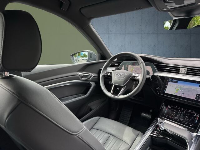 Image about Audi Q8 e-tron advanced 55 e-tron quattro