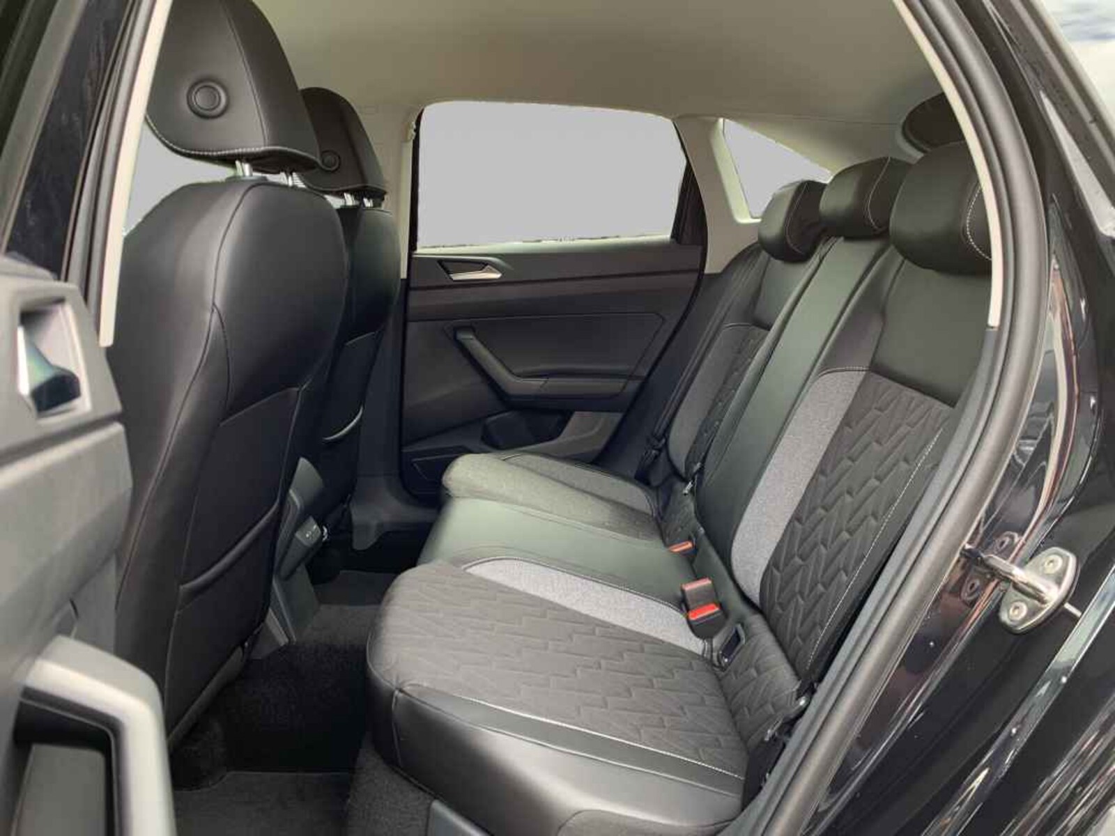 Volkswagen Taigo – Bild 11