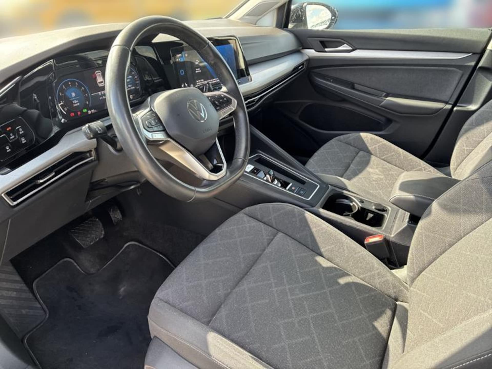 Volkswagen Golf Variant Life