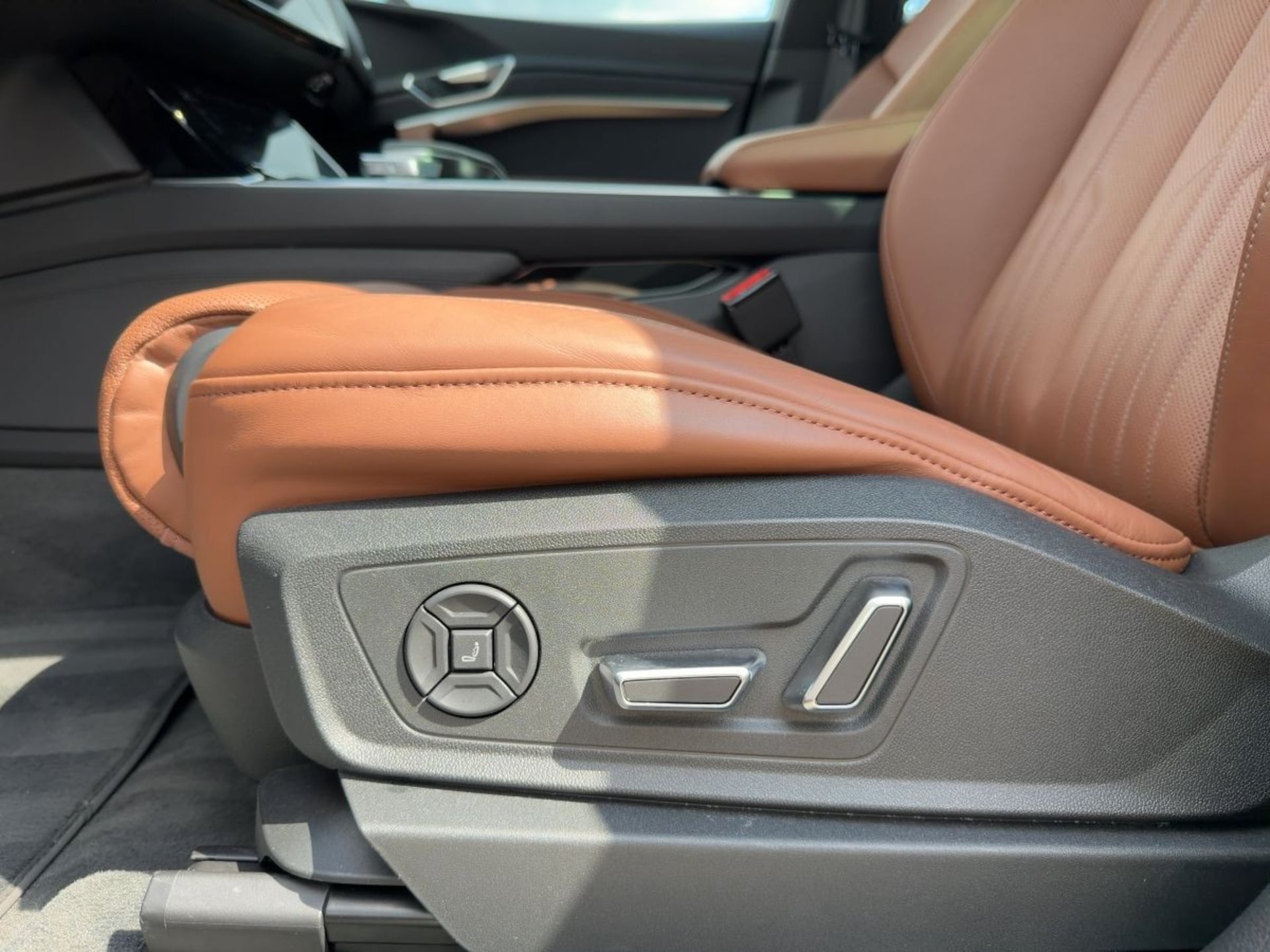Audi Q8 Sportback e-tron S line