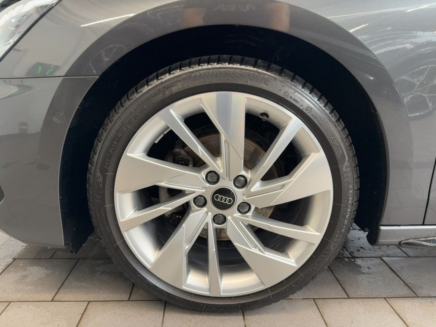 Bild über Audi A3 Sportback S line 35 TFSI Schaltgetriebe - für weitere Informationen kontaktieren Sie den Audi Partner