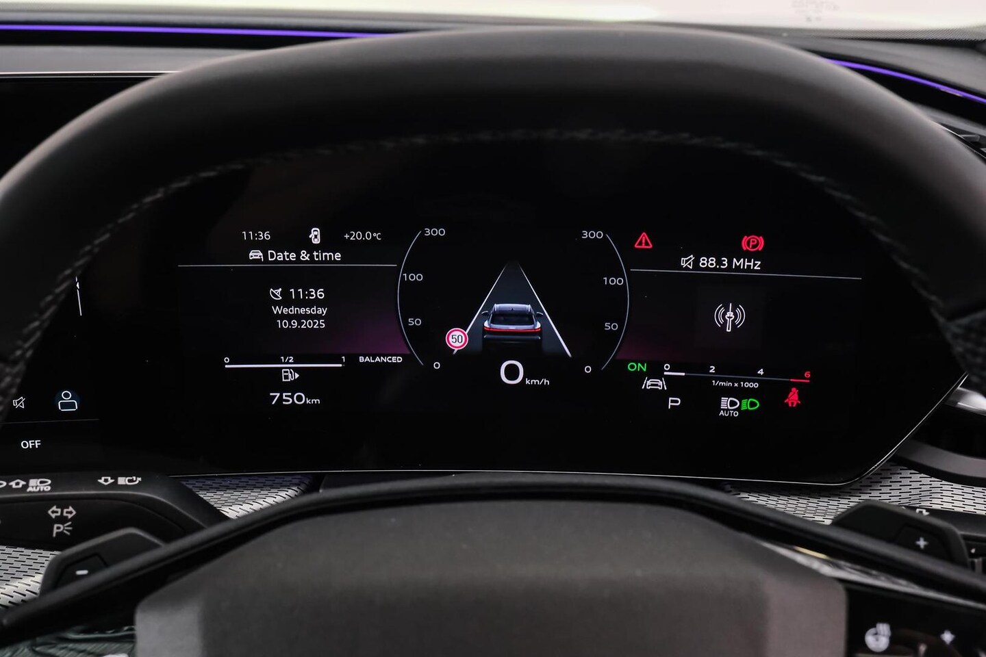 Image about Audi Q5 SUV TDI quattro 150 kW sport