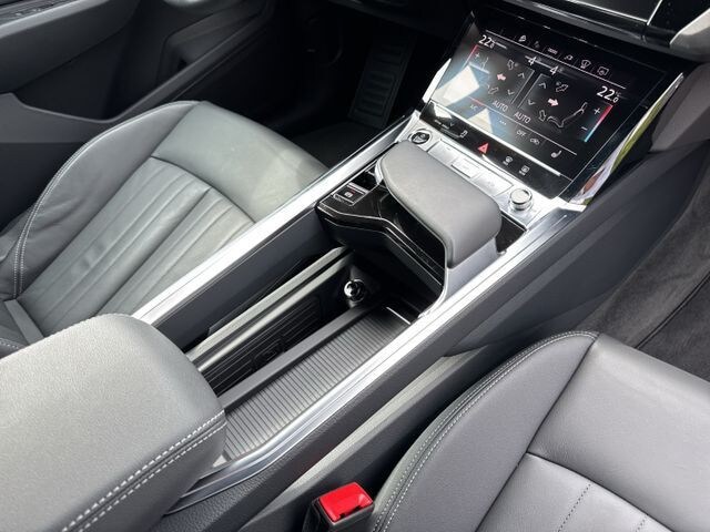 Image about Audi Q8 e-tron advanced 55 e-tron quattro