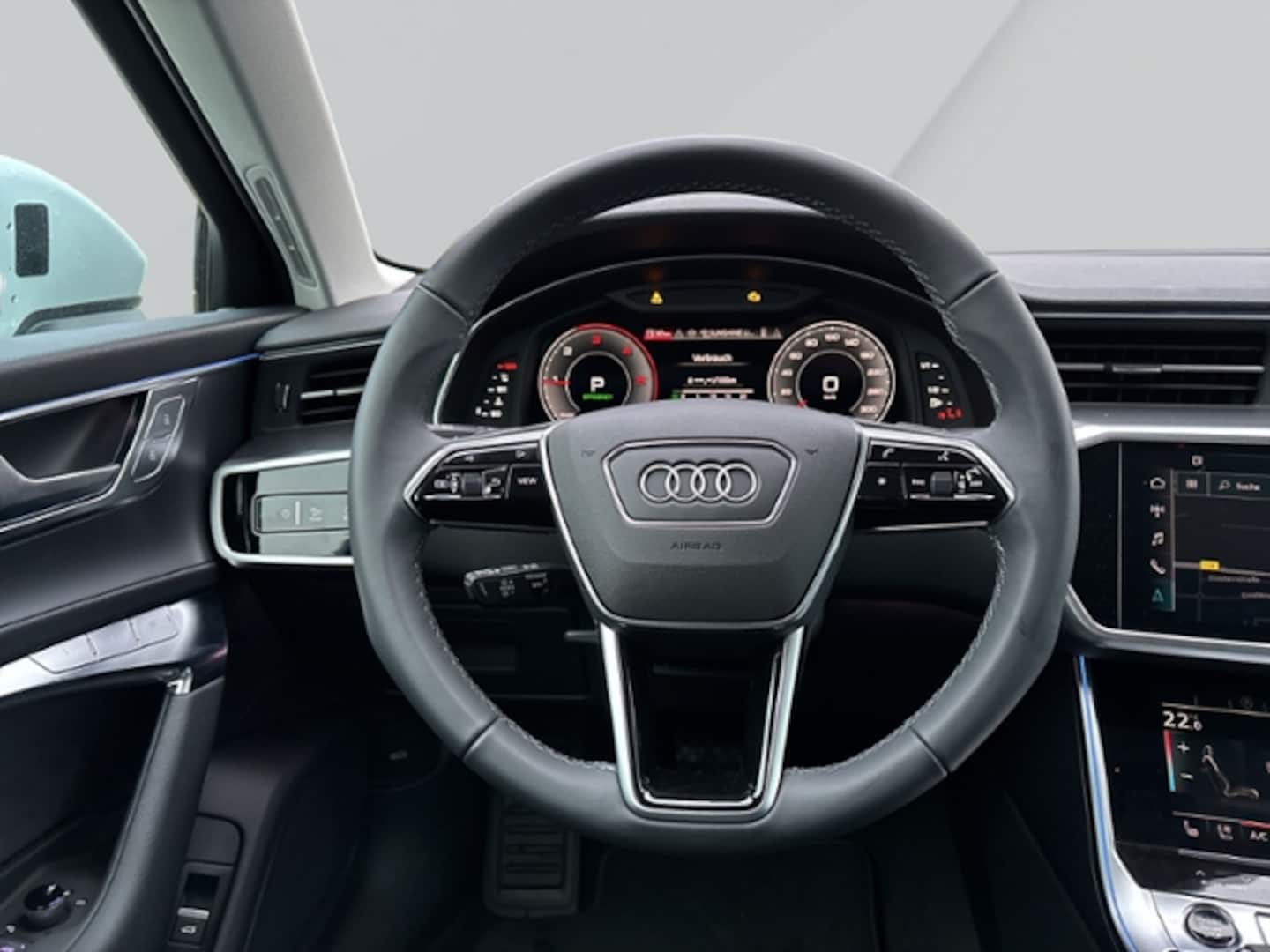 Bild über Audi A6 Avant advanced 45 TDI quattro S tronic - für weitere Informationen kontaktieren Sie den Audi Partner