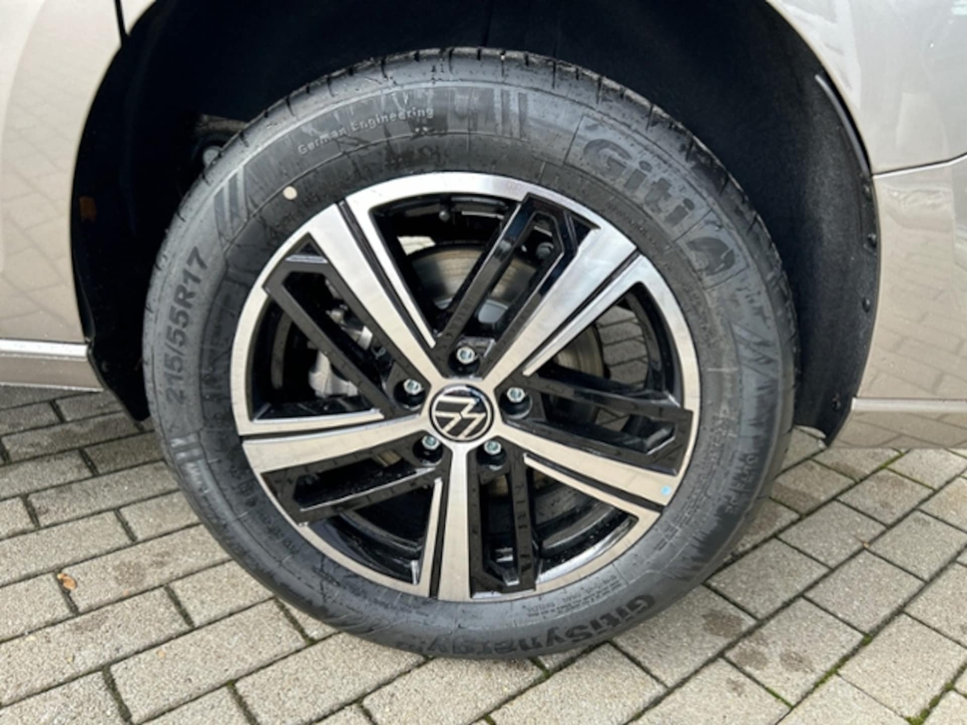 Volkswagen Caddy Maxi California