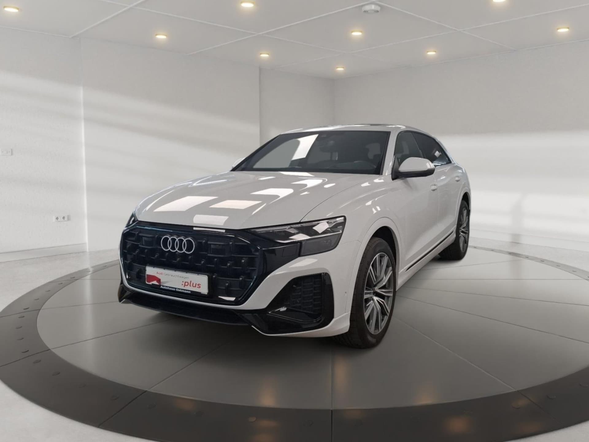 Audi Q8 SUV