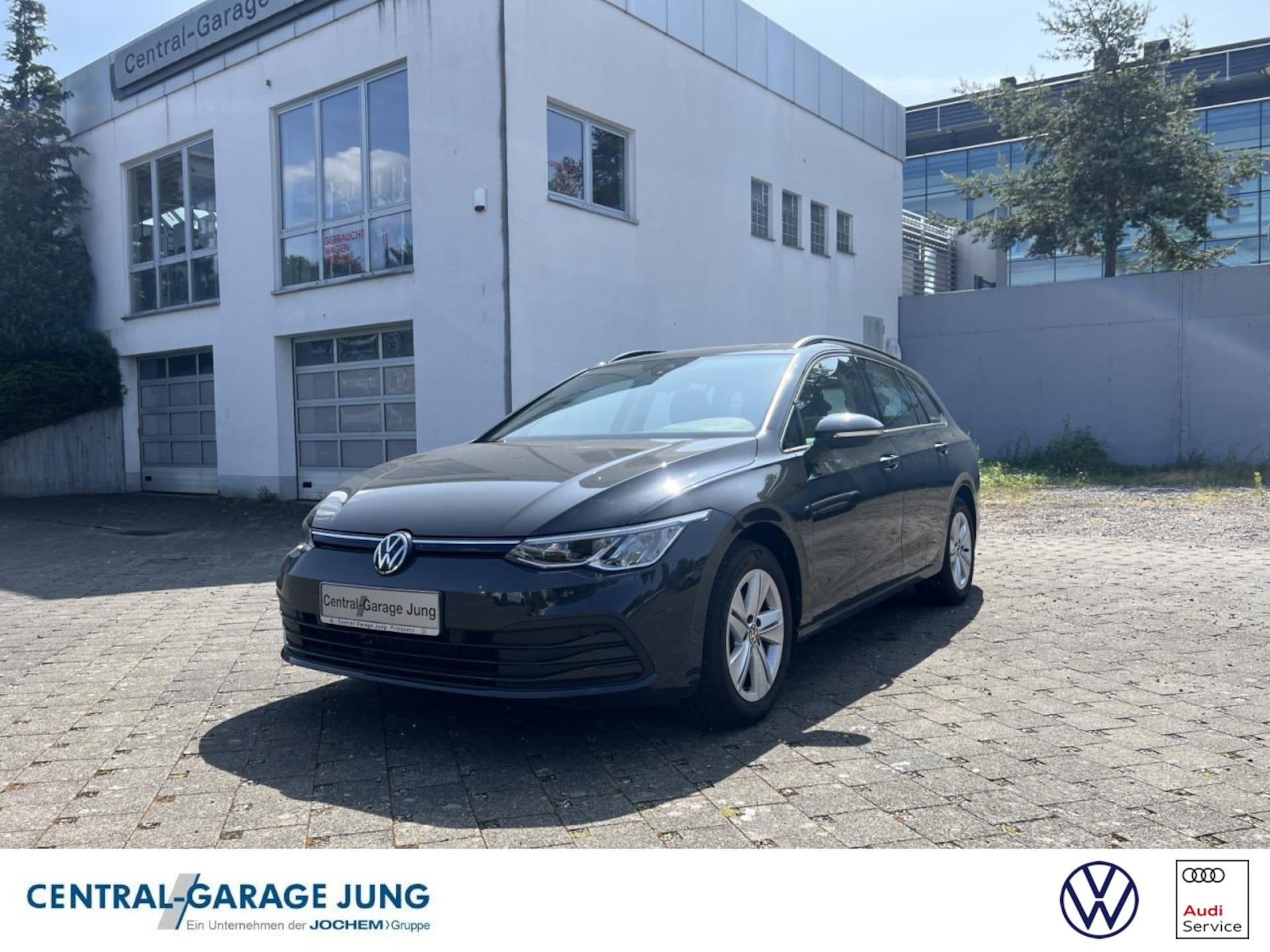 Volkswagen Golf Variant Life