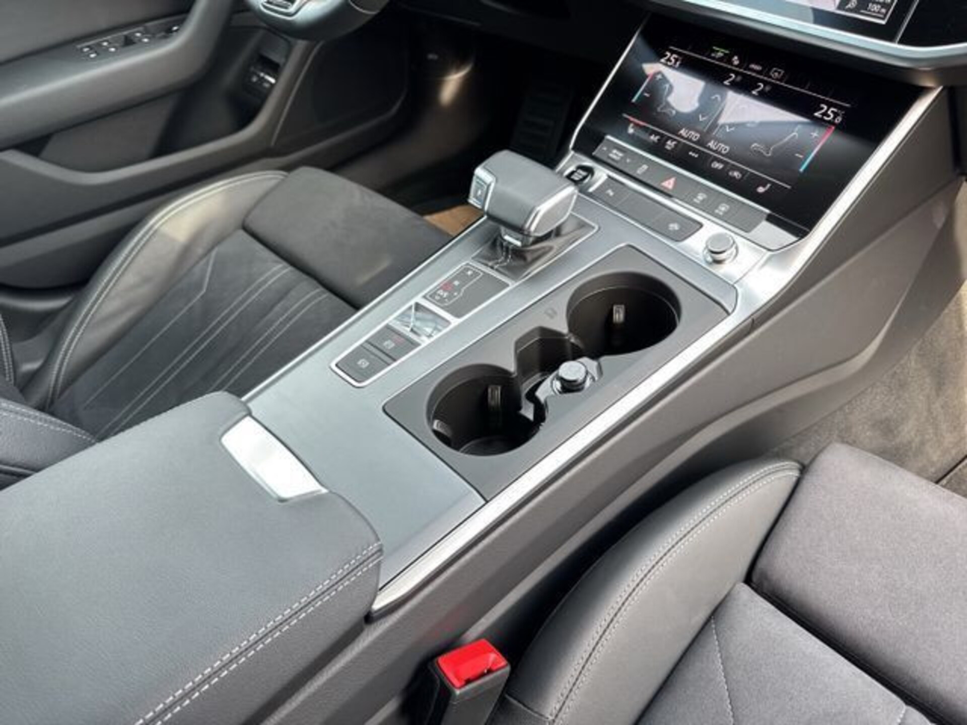 Audi A6 Avant TFSI e Design