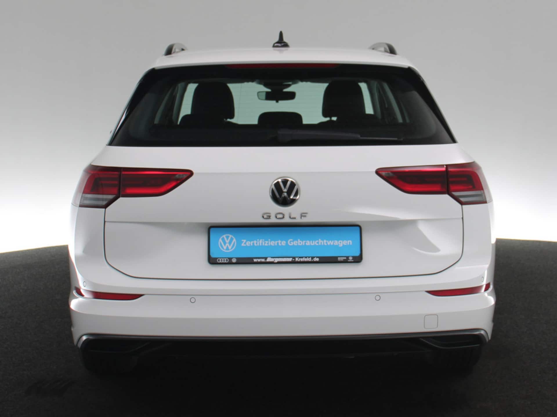Volkswagen Golf Variant Life