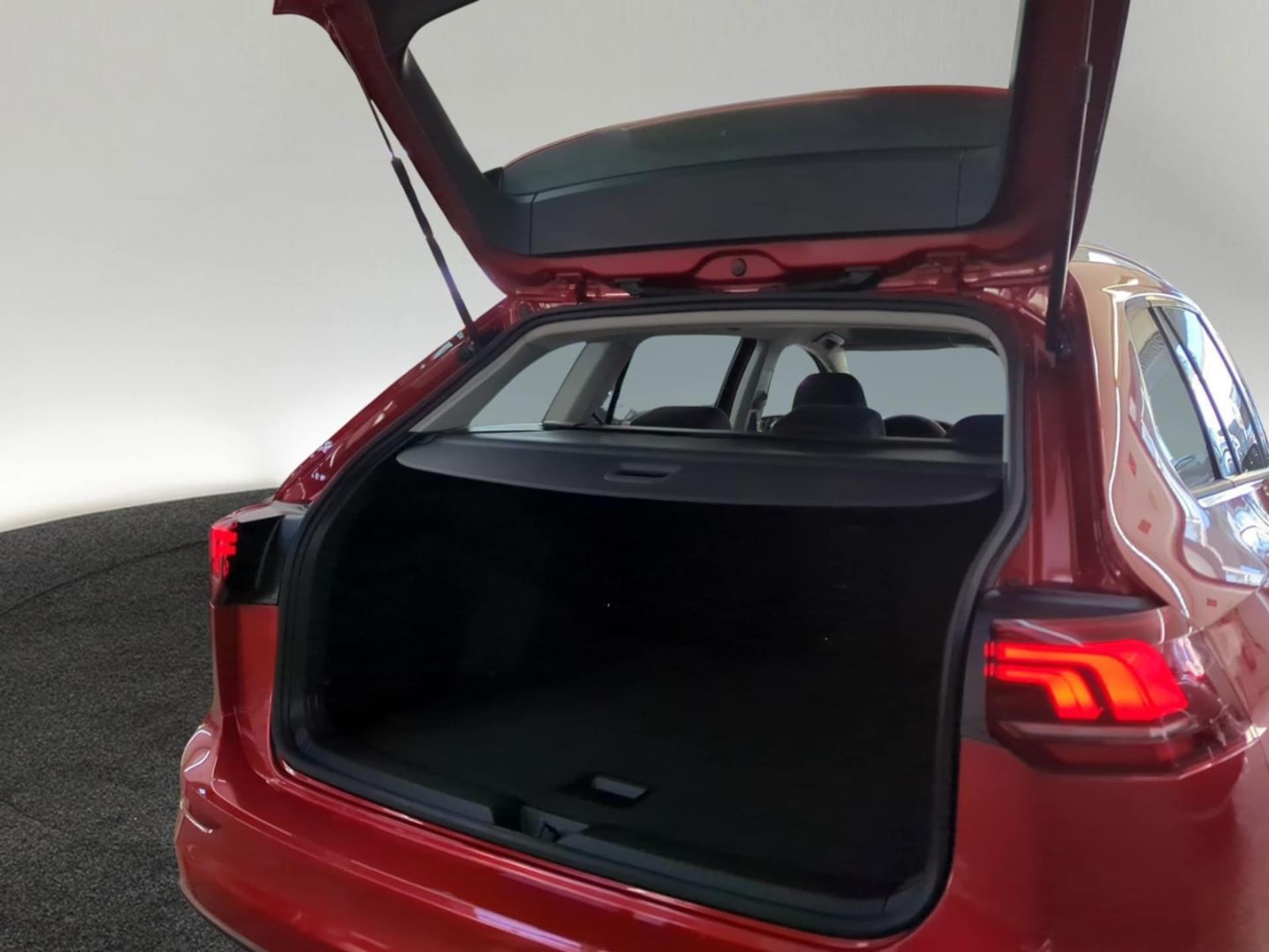 Volkswagen Golf Variant Life