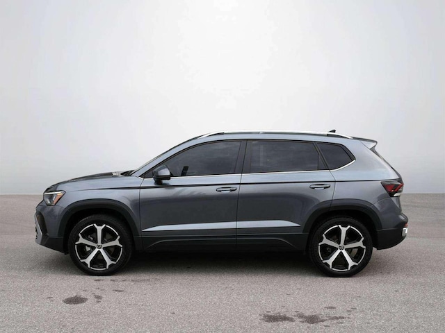 2025 Volkswagen Taos