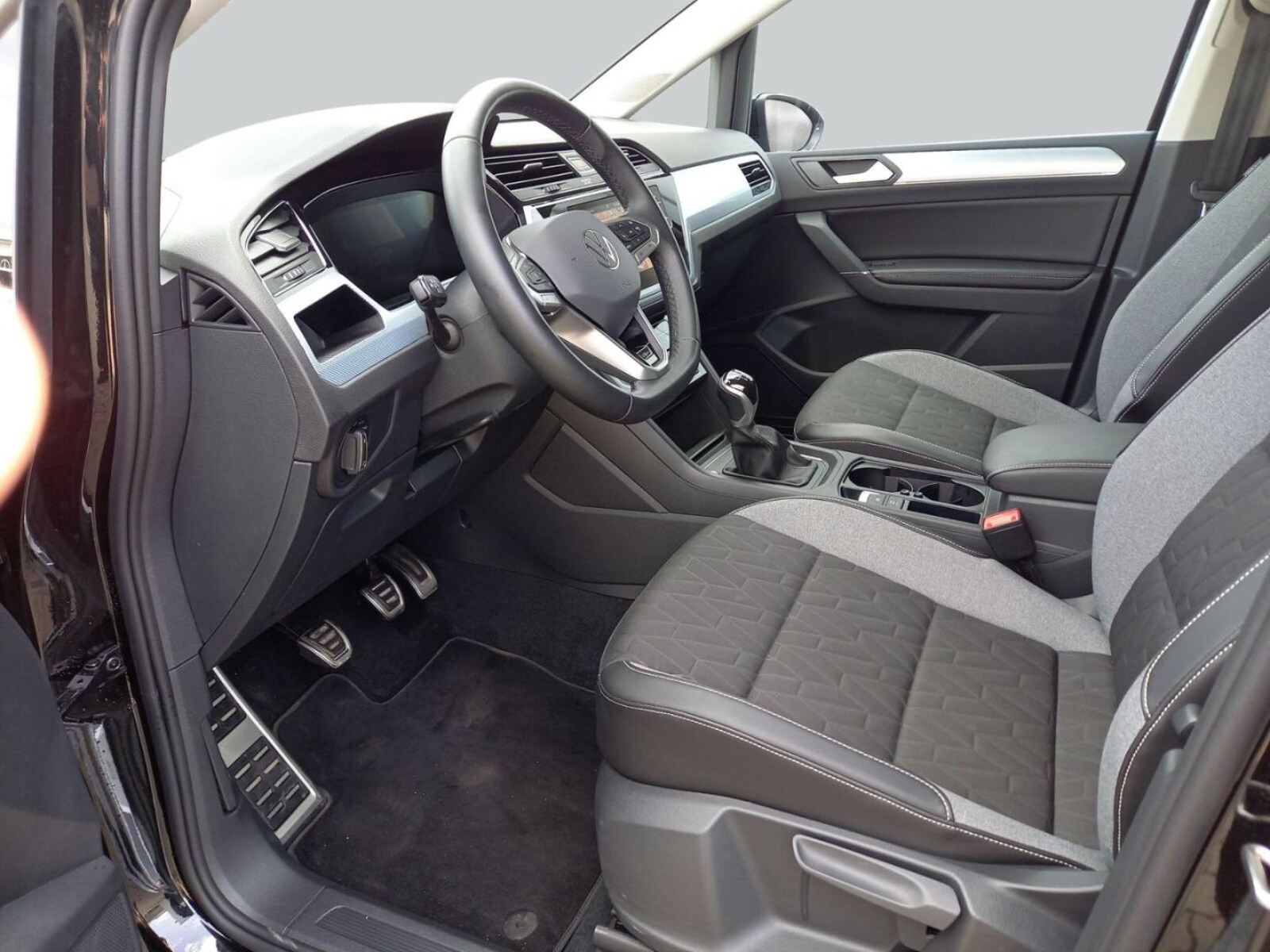 Volkswagen Touran – Bild 11