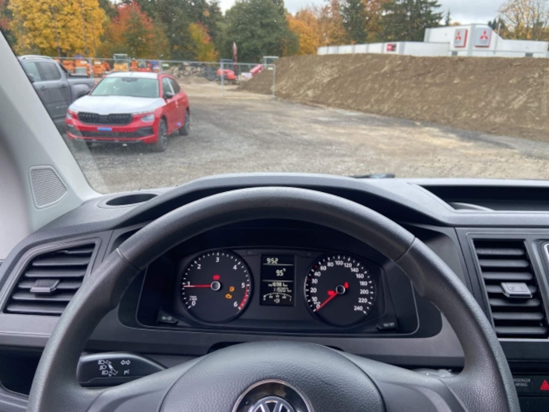Volkswagen T6 Transporter Kasten kurzer Radstand