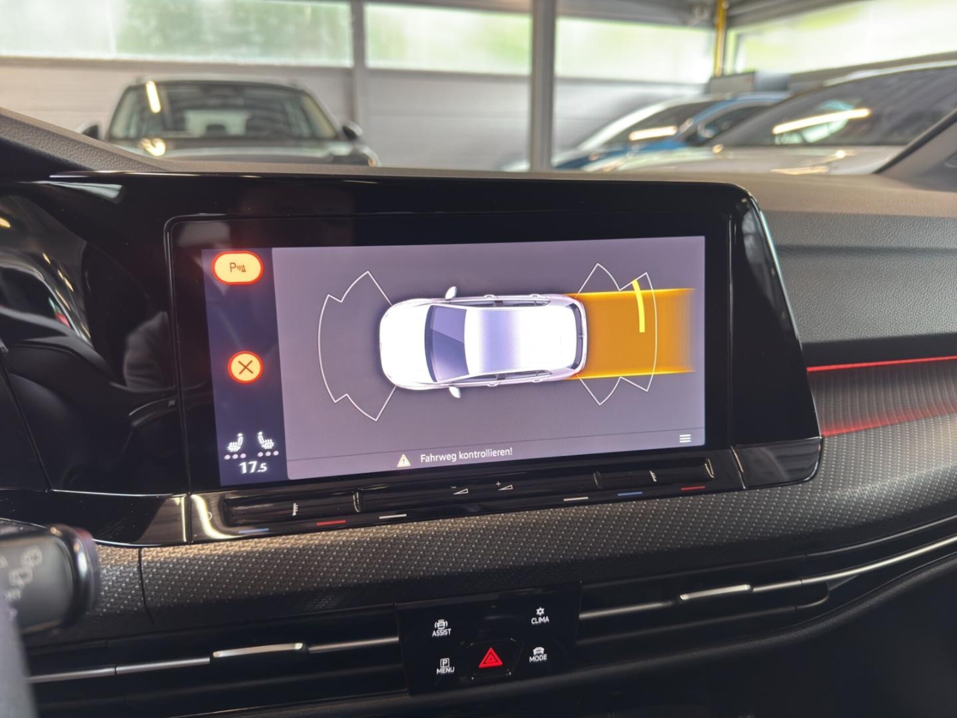 Volkswagen Golf R-Line