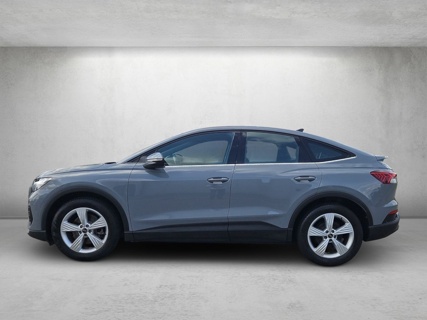 Bild über Audi Q4 Sportback e-tron 35 e-tron - für weitere Informationen kontaktieren Sie den Audi Partner