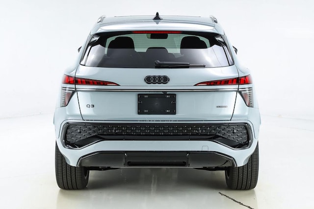 2026 Audi Q3 Base - Photo 14