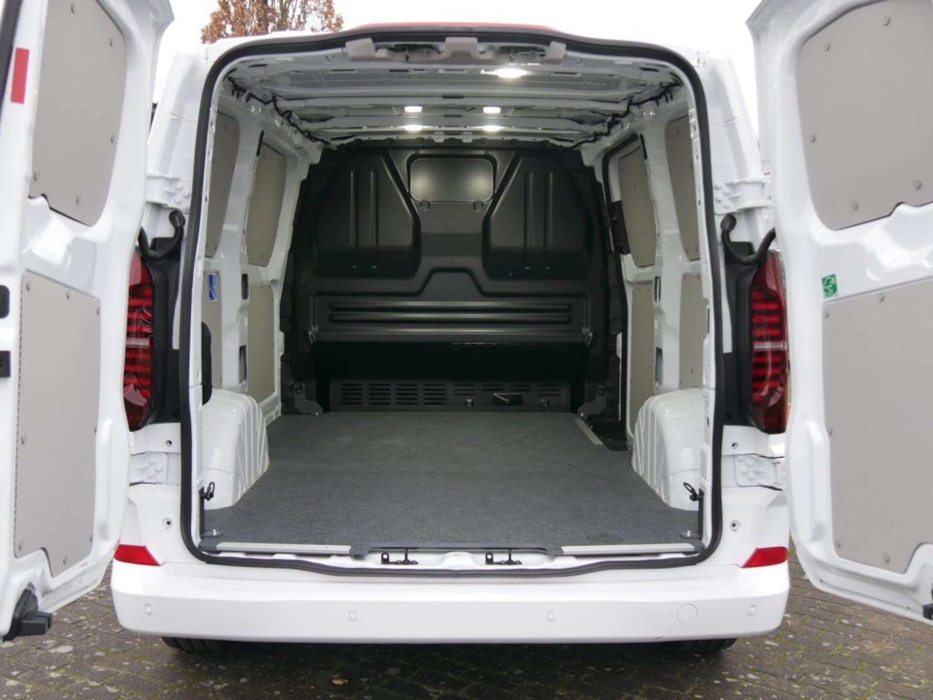 Volkswagen Transporter Kasten kurzer Radstand