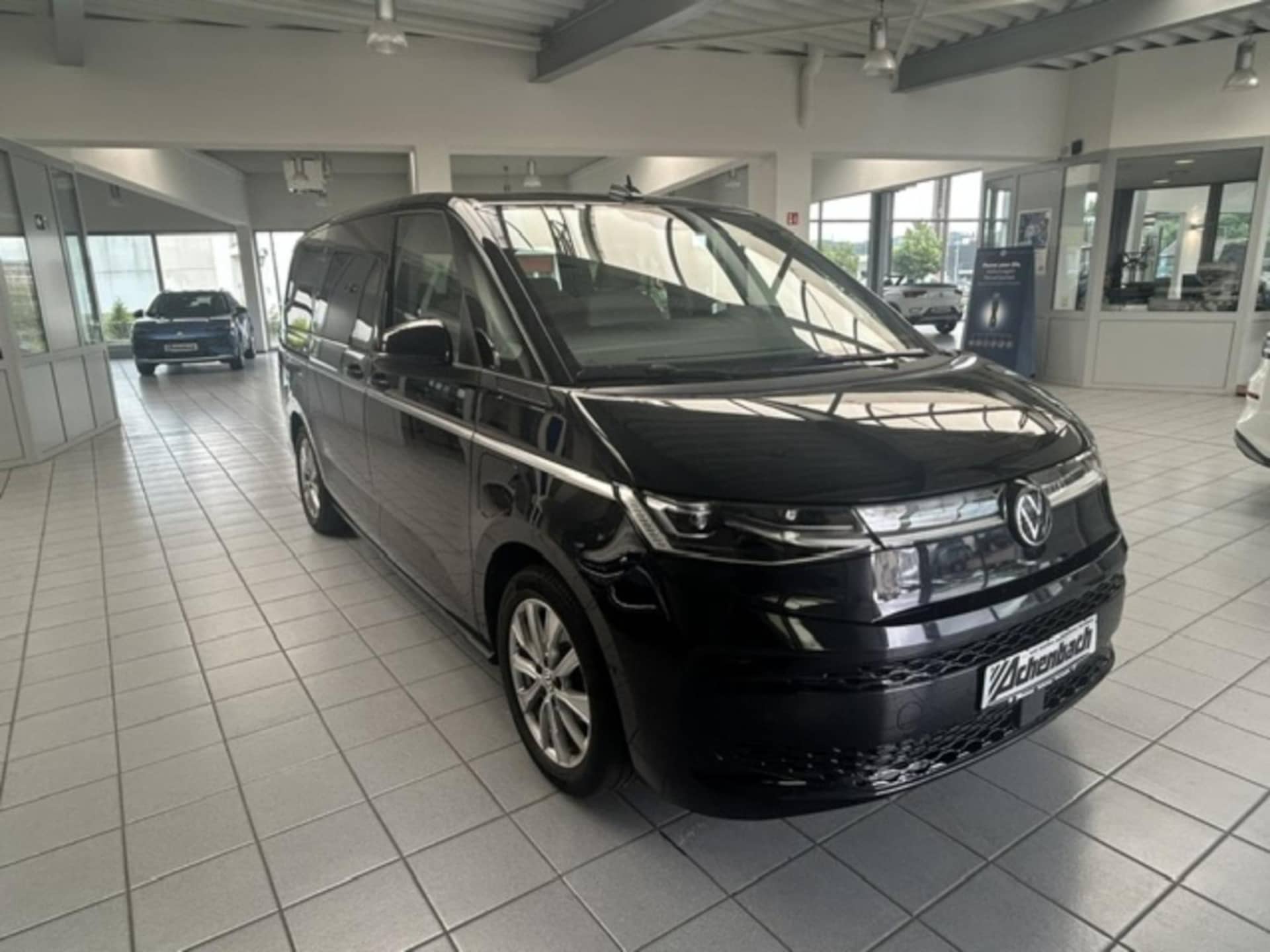 Volkswagen Multivan Langversion Style