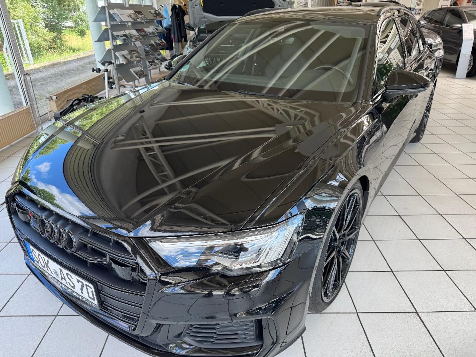 Audi S6 Avant