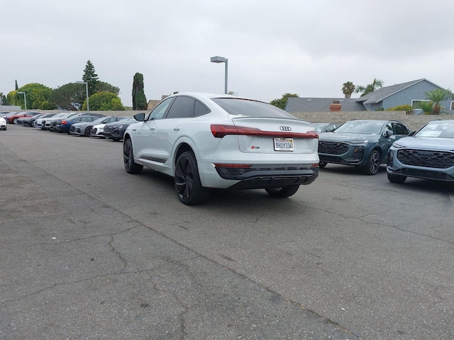 2024 Audi Q8 Sportback e-tron
