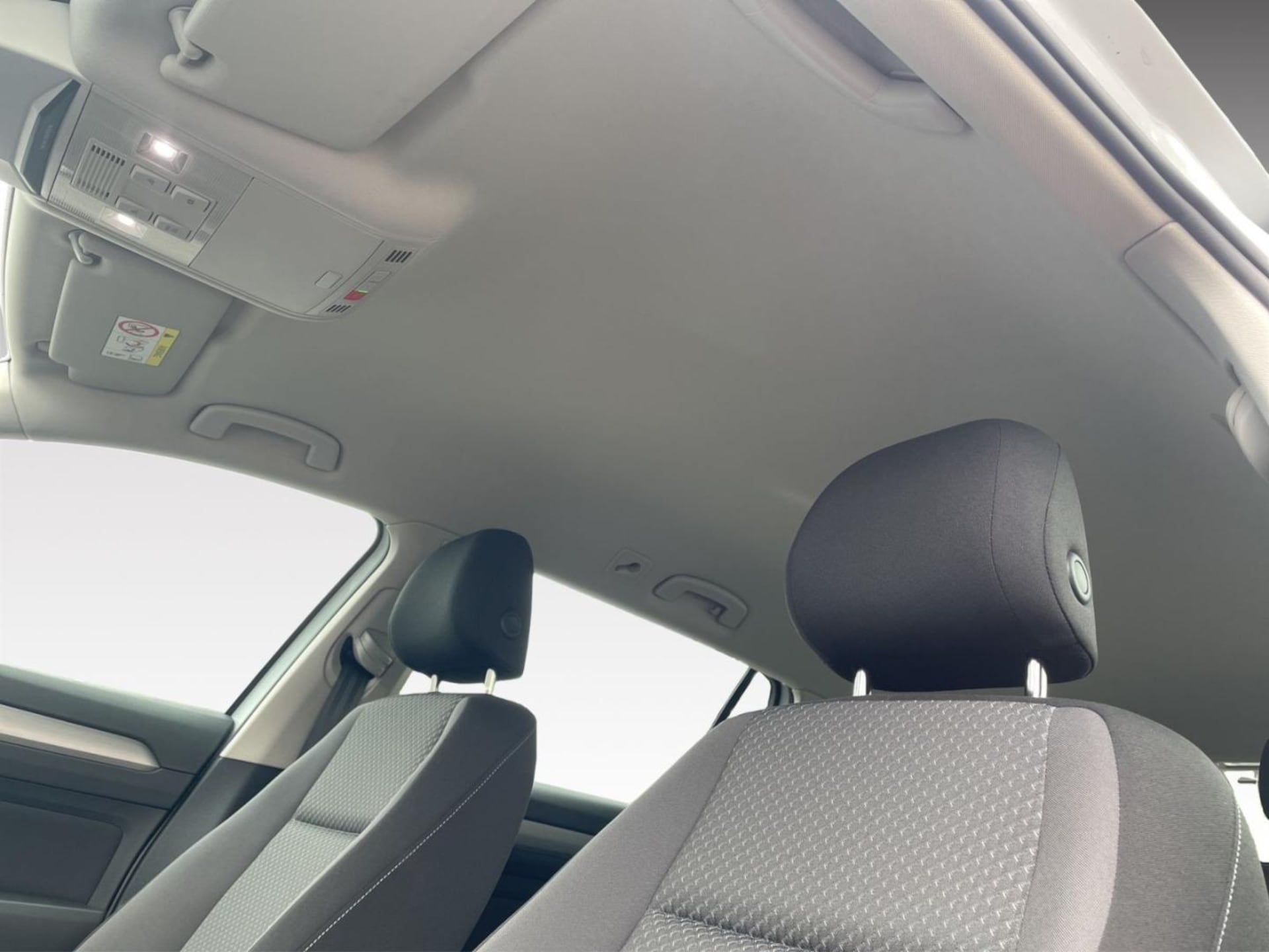 Volkswagen Passat Variant Basis-Modell
