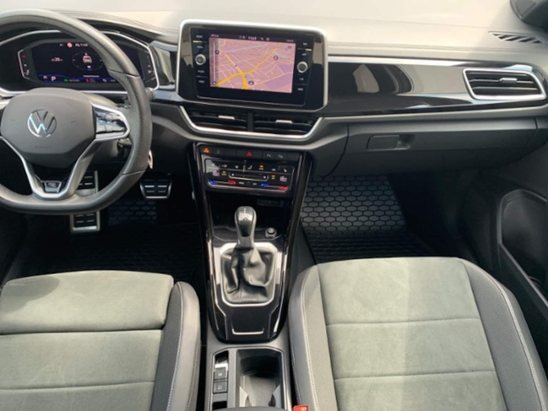 Volkswagen T-Roc R-Line