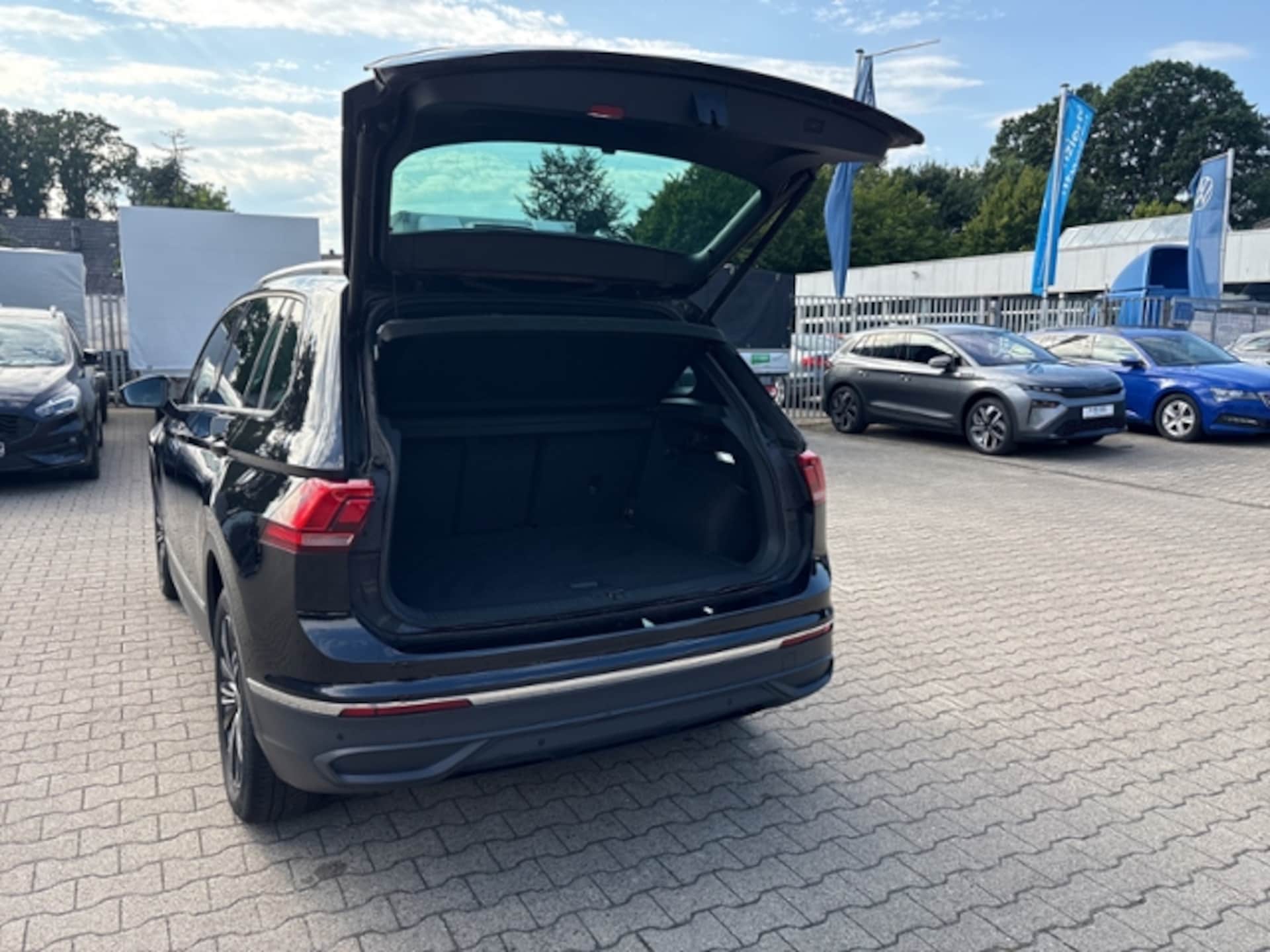 Volkswagen Tiguan Active
