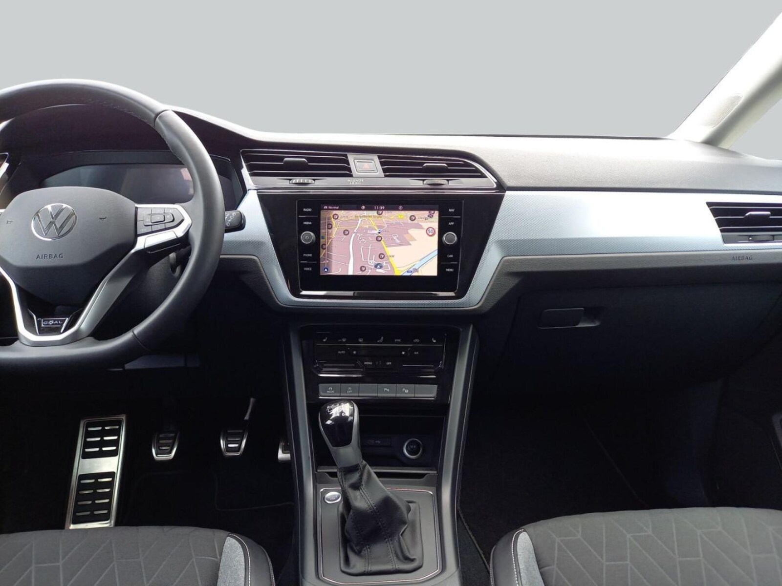 Volkswagen Touran – Bild 16
