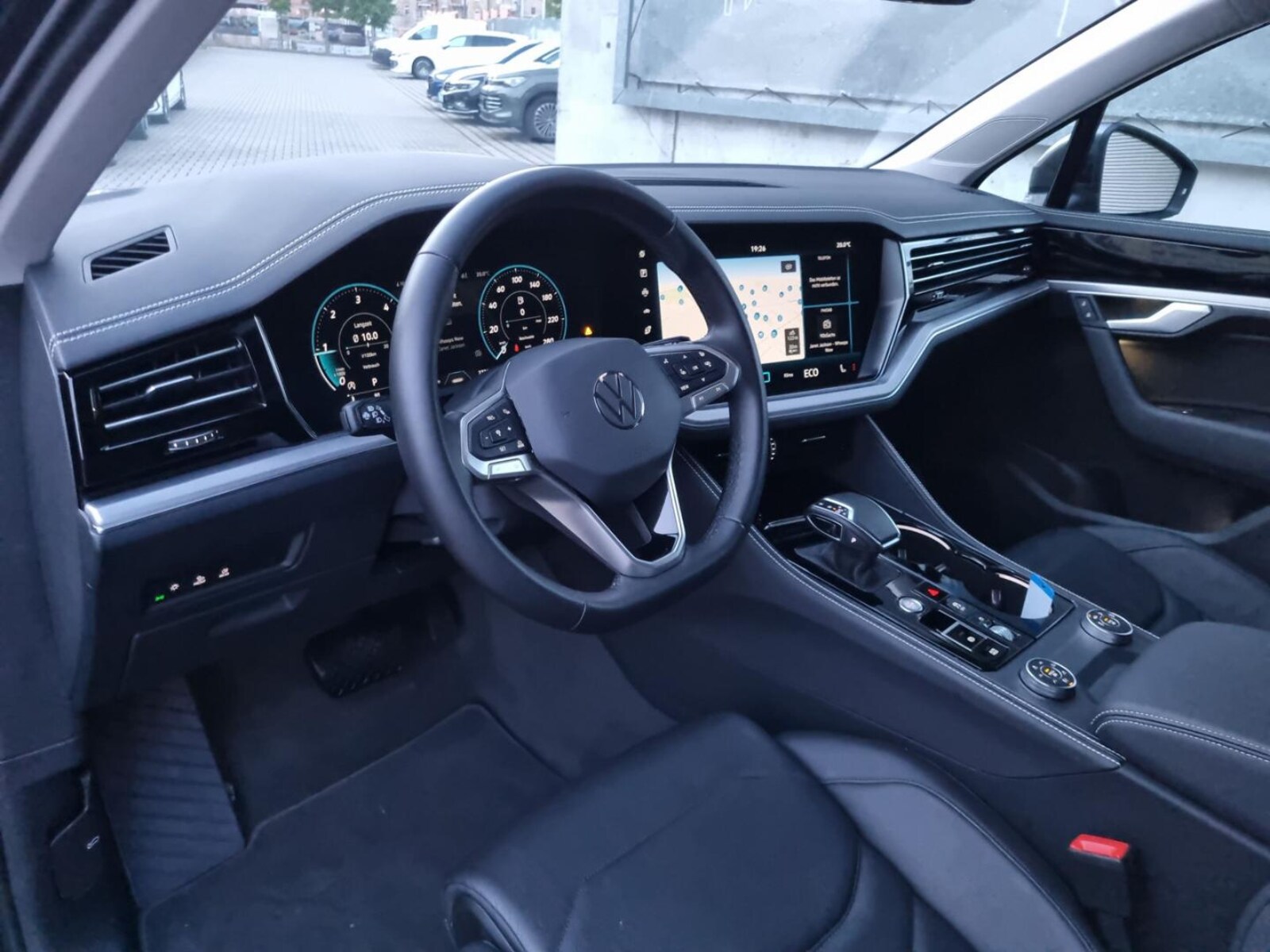 Volkswagen Touareg – Bild 13