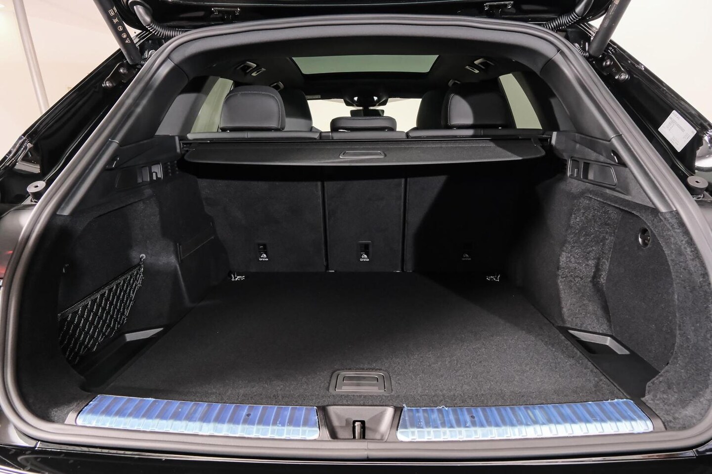 Image about Audi Q5 SUV TDI quattro 150 kW sport