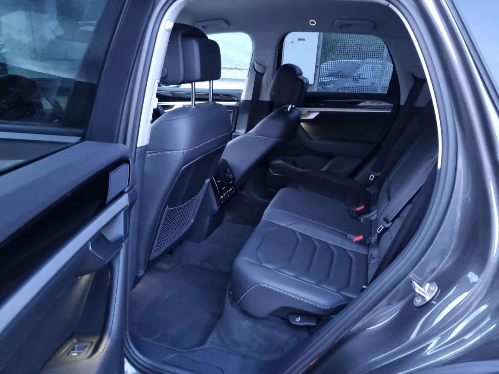 Volkswagen Touareg – Bild 14