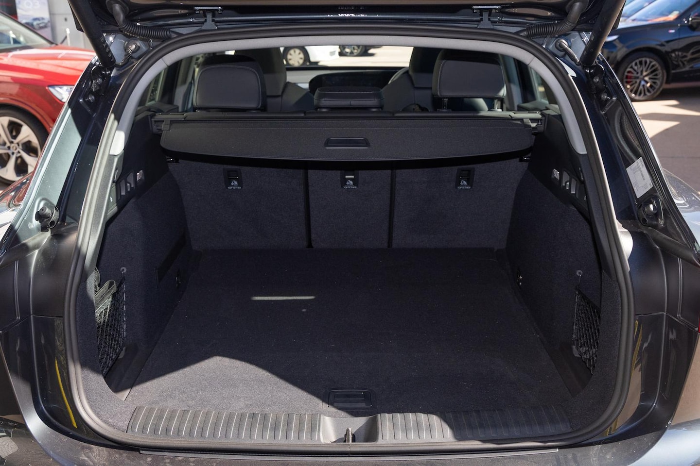 Image about Audi Q6 SUV e-tron e-tron