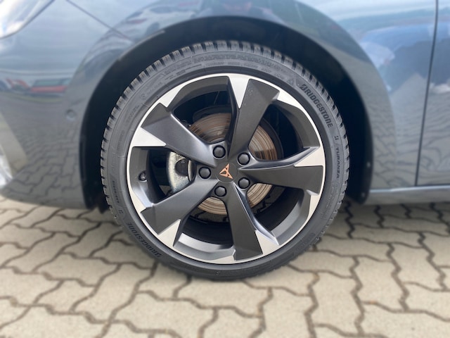 Bild des Autos 15