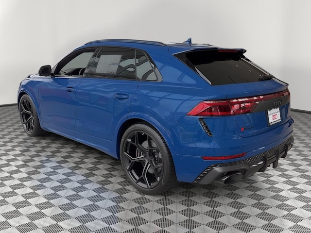 2026 Audi RS Q8 SUV performance