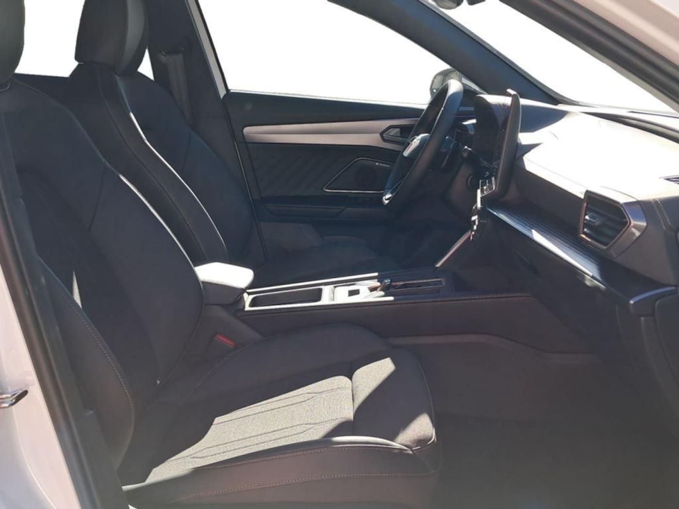 CUPRA Formentor 1.5 eTSI DSG 110 kW (150 CV) — photo 5