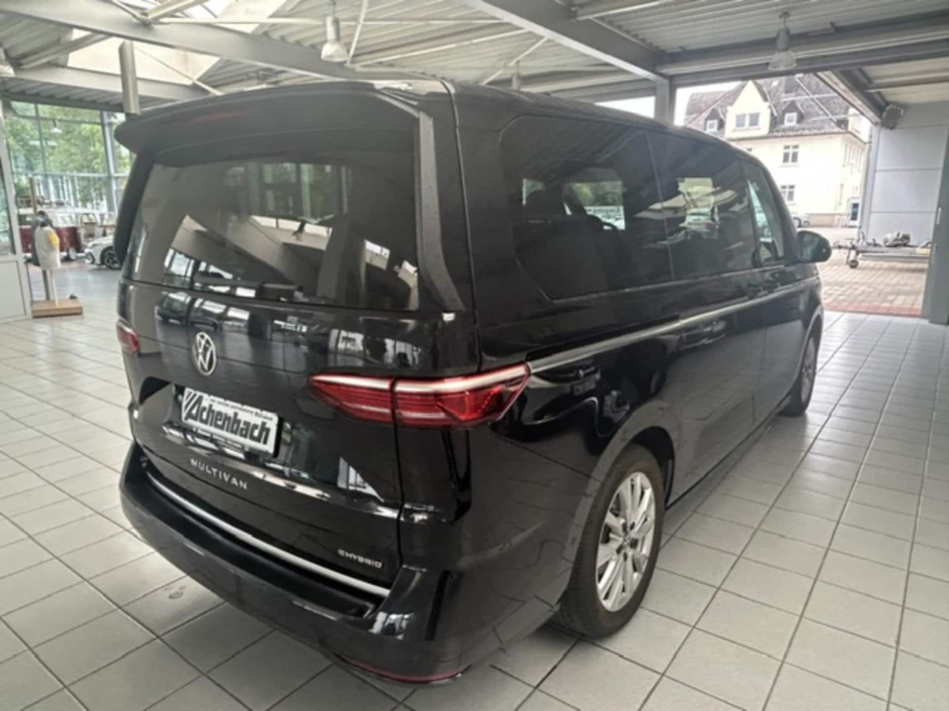 Volkswagen Multivan Langversion Style