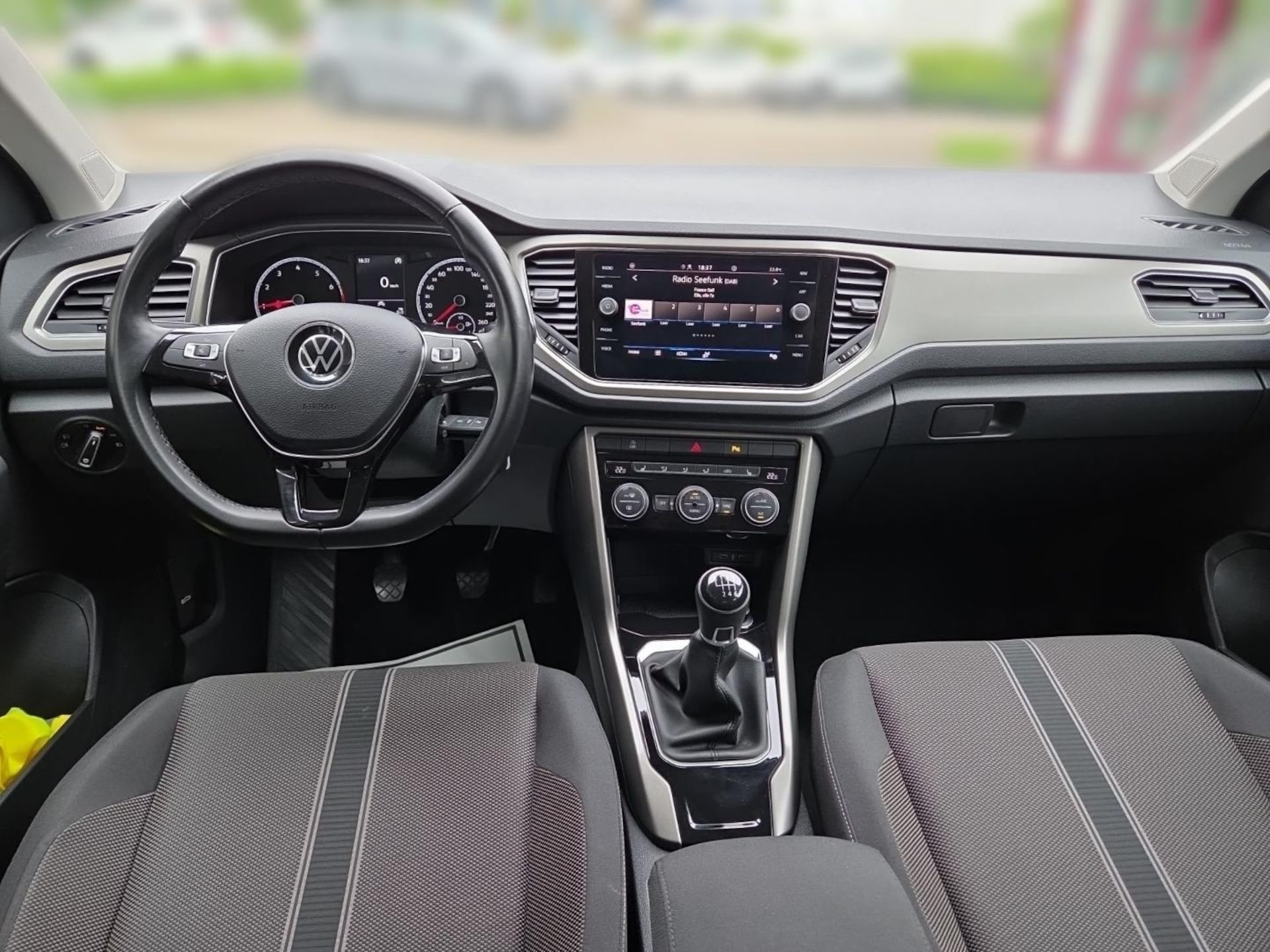 Volkswagen T-Roc Style