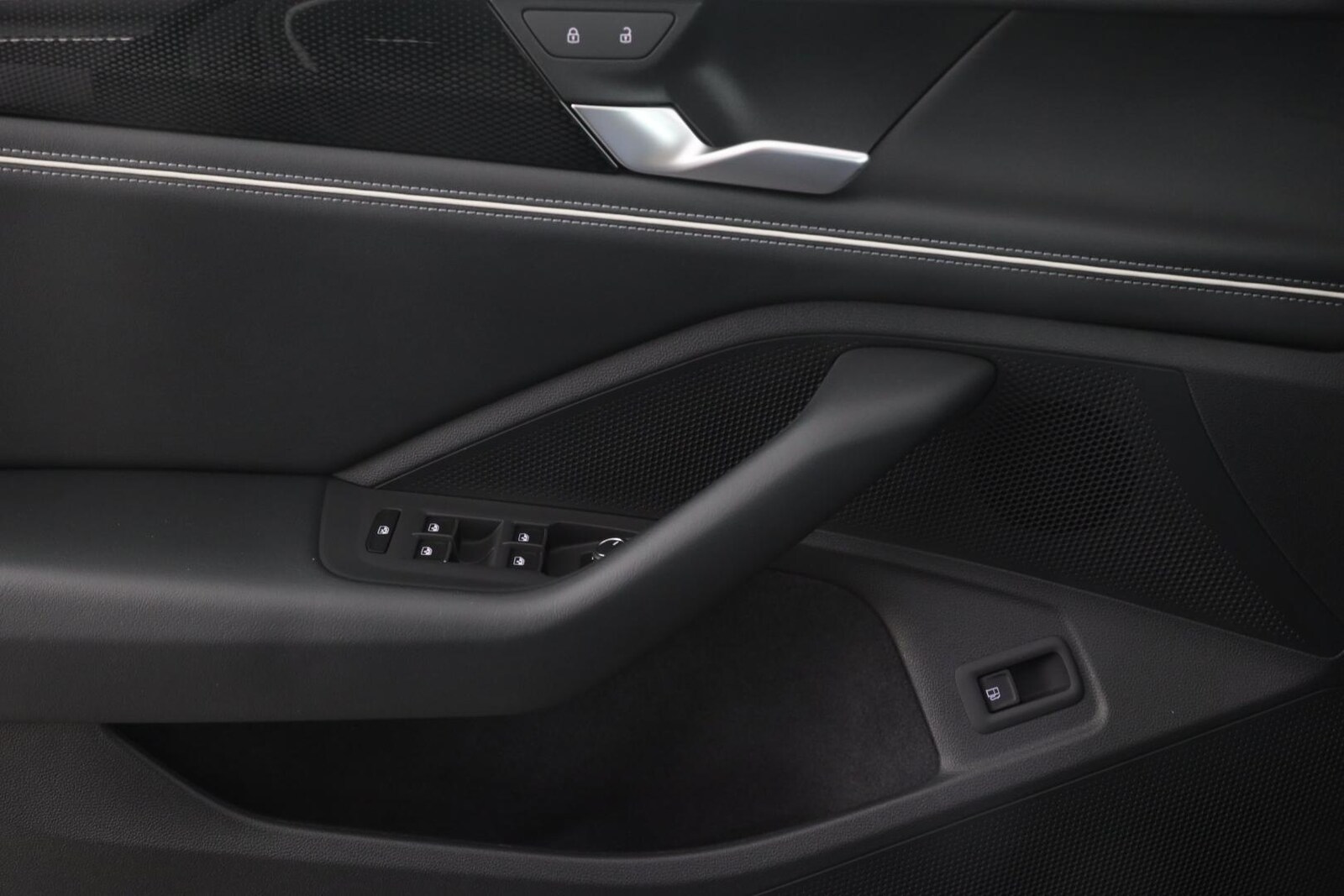 Volkswagen Passat – Bild 17