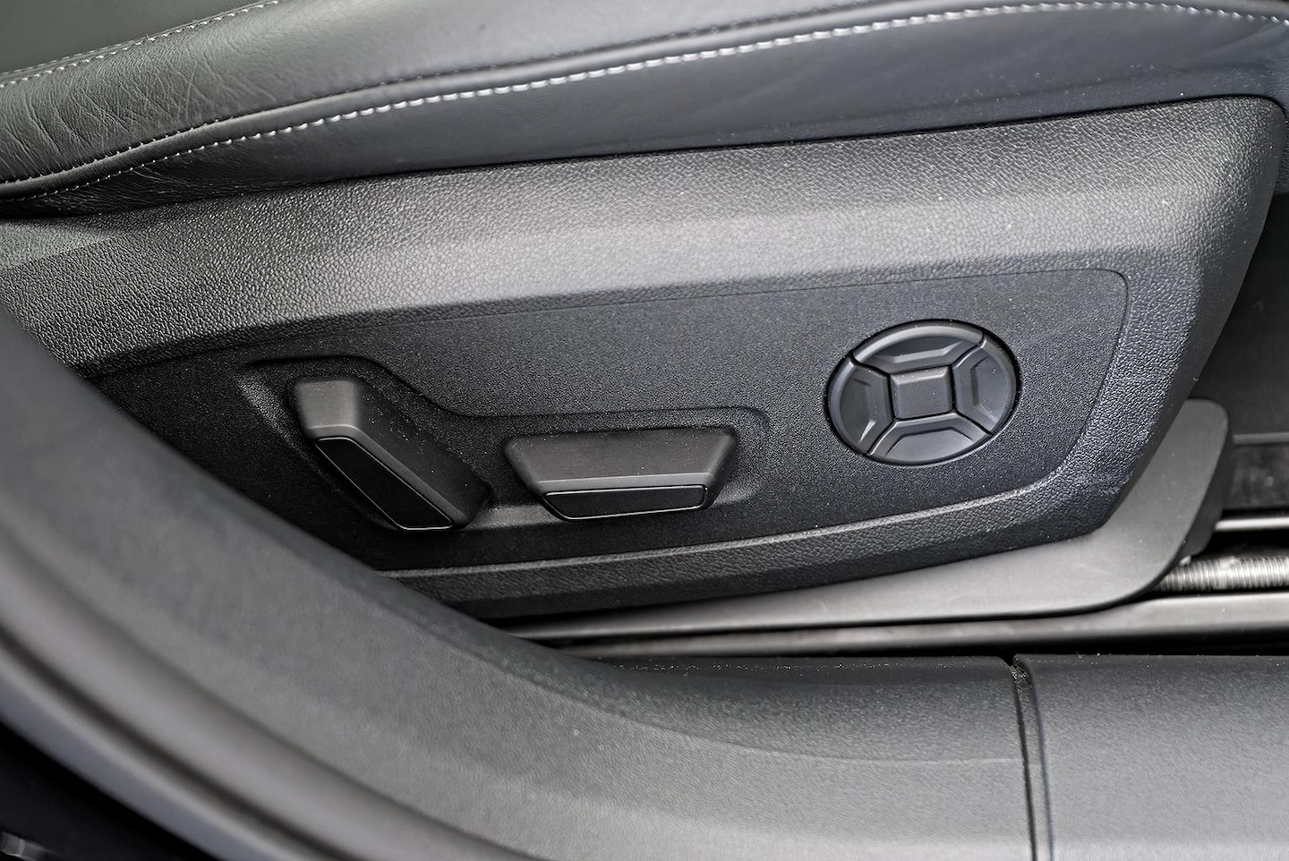 Image about Audi A5 Avant TFSI e e-hybrid quattro 270 kW S tronic