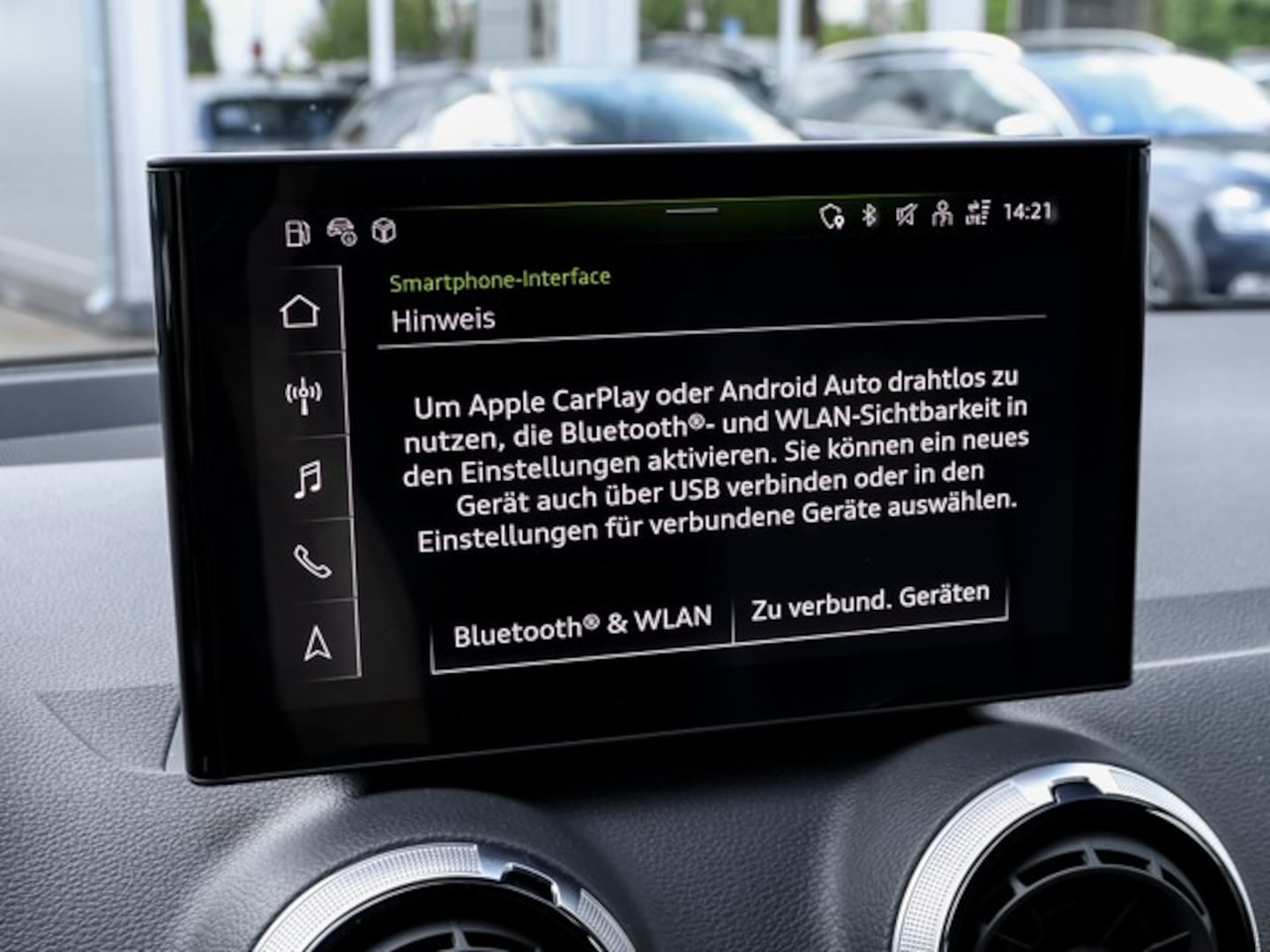 Bild über Audi Q2 S line 35 TFSI S tronic - für weitere Informationen kontaktieren Sie den Audi Partner