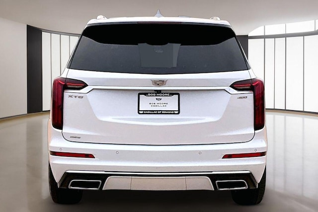 2025 Cadillac XT6