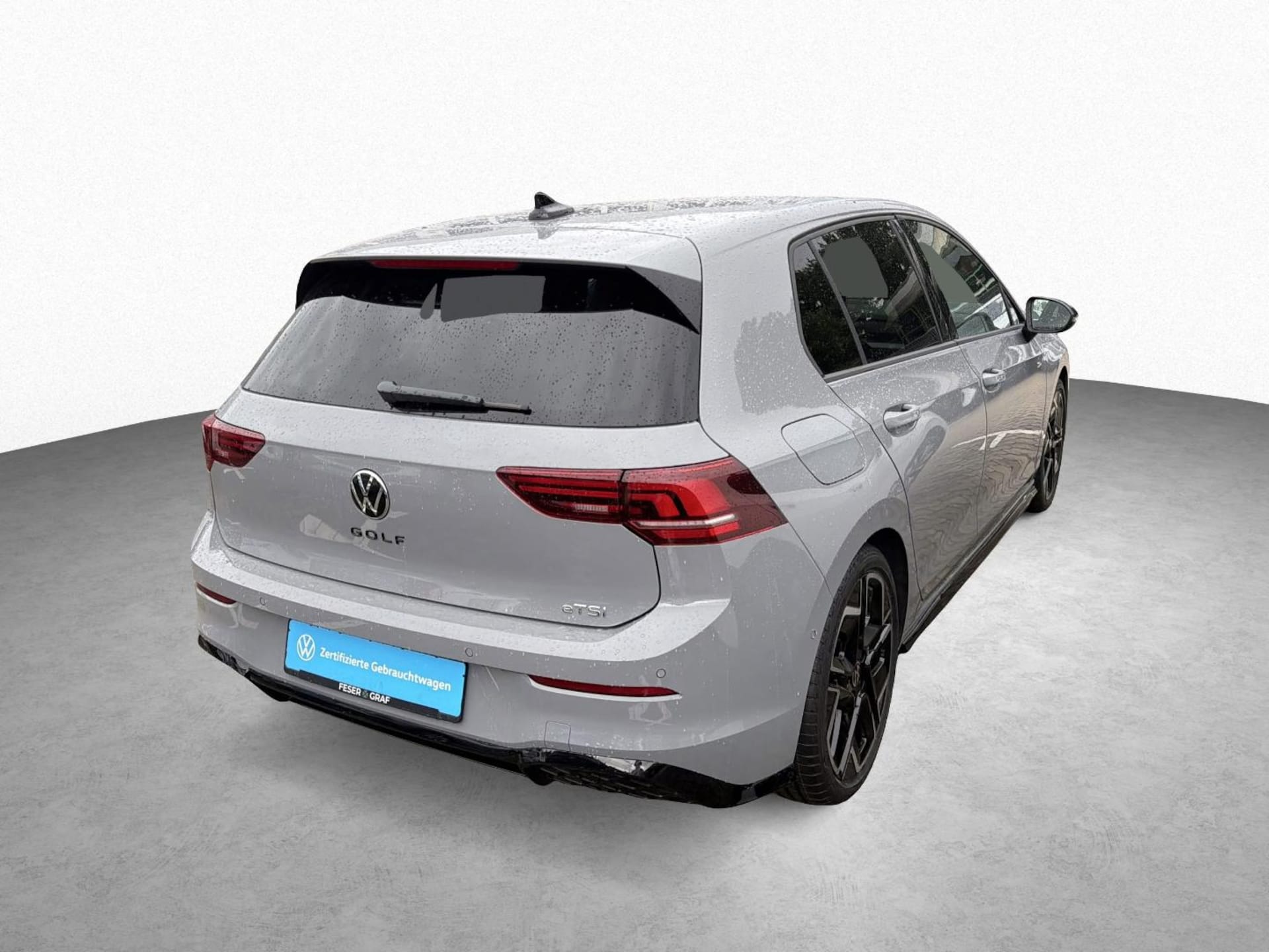 Volkswagen Golf R-Line