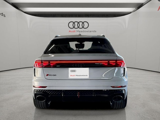 2026 Audi RS Q8 SUV performance