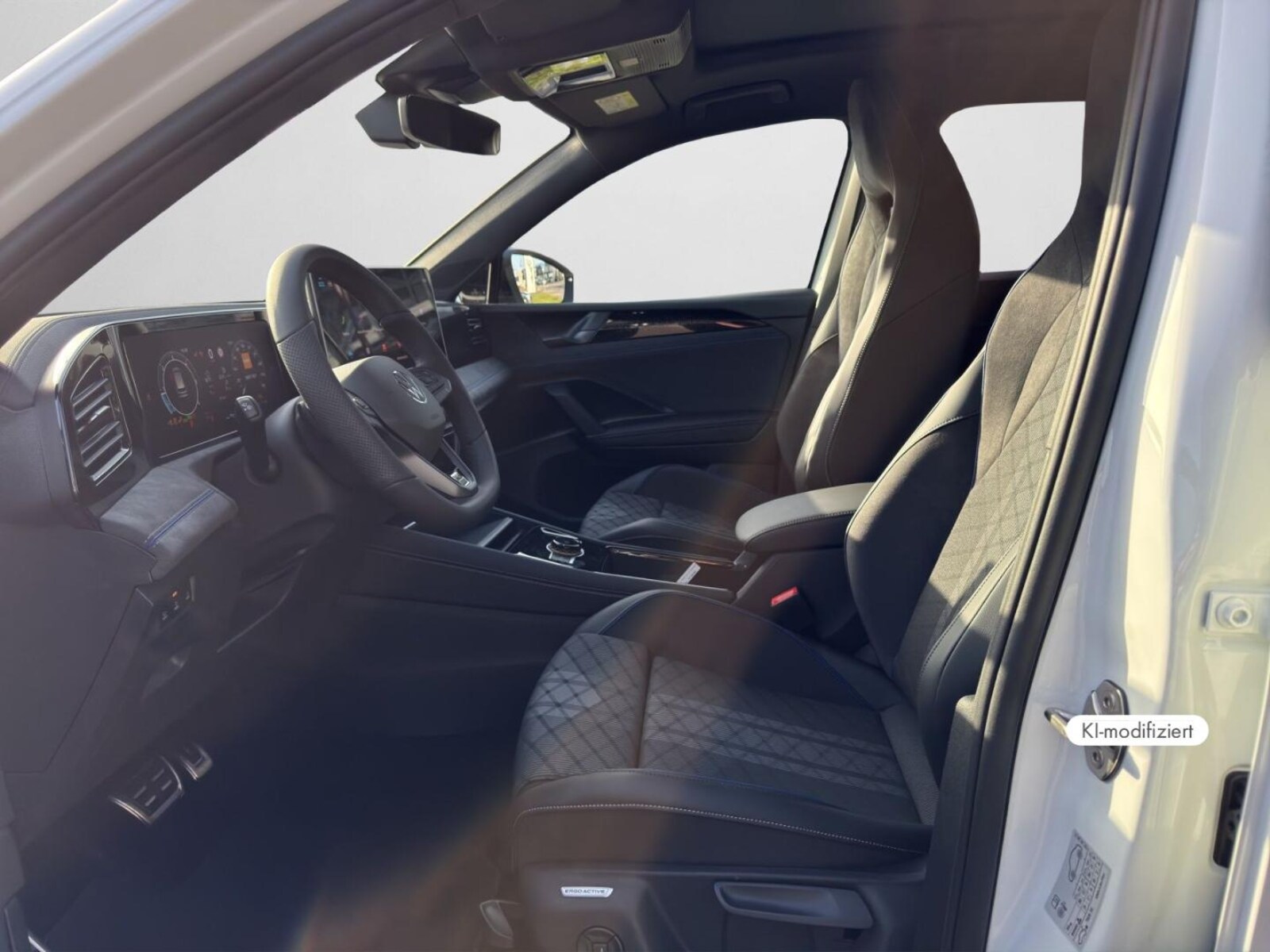 Volkswagen Tiguan – Bild 12