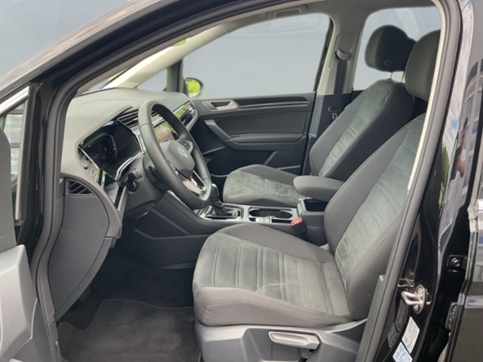 Volkswagen Touran – Bild 7