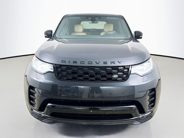 2025 Land Rover Discovery