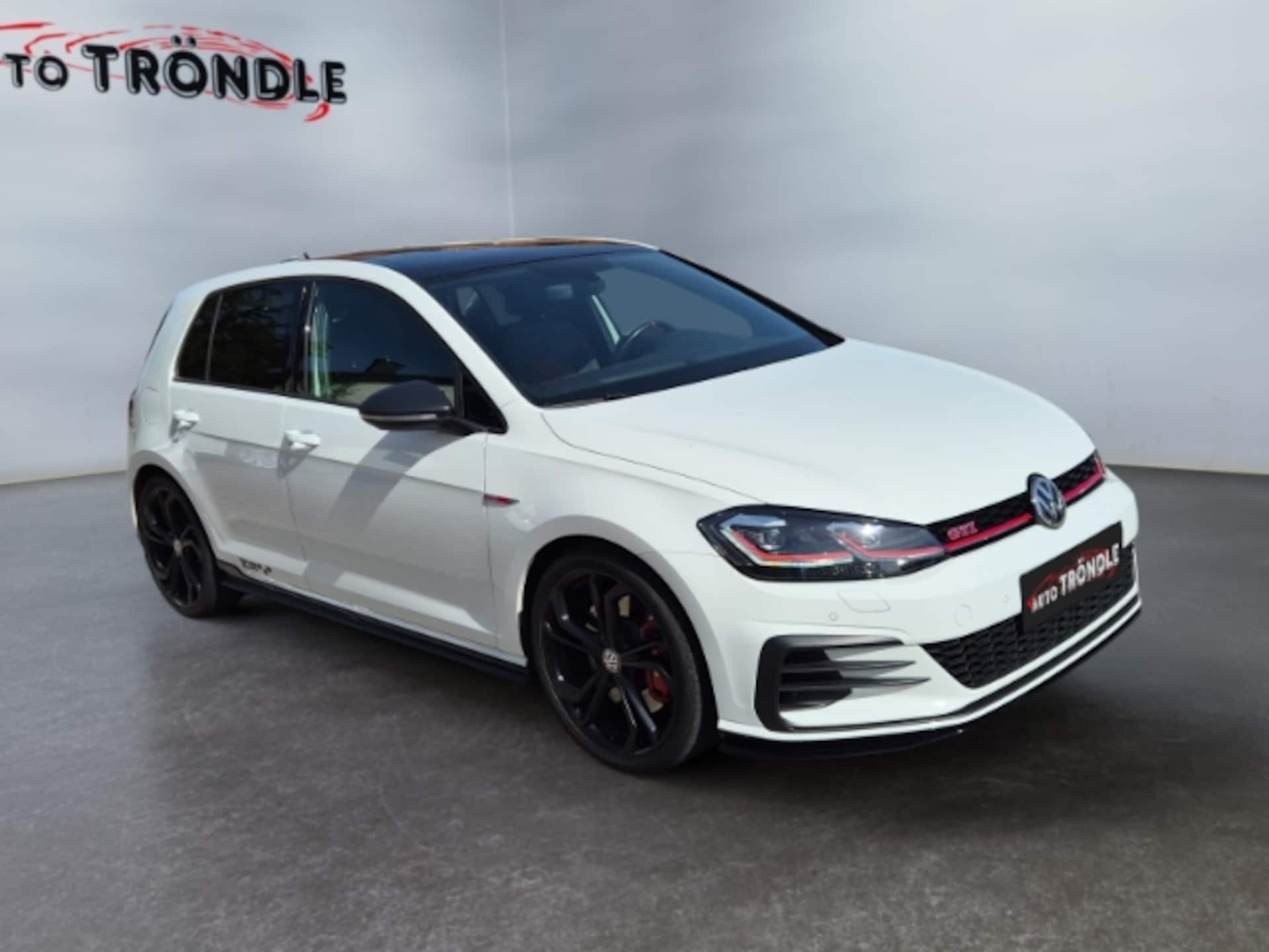 Volkswagen Golf GTI