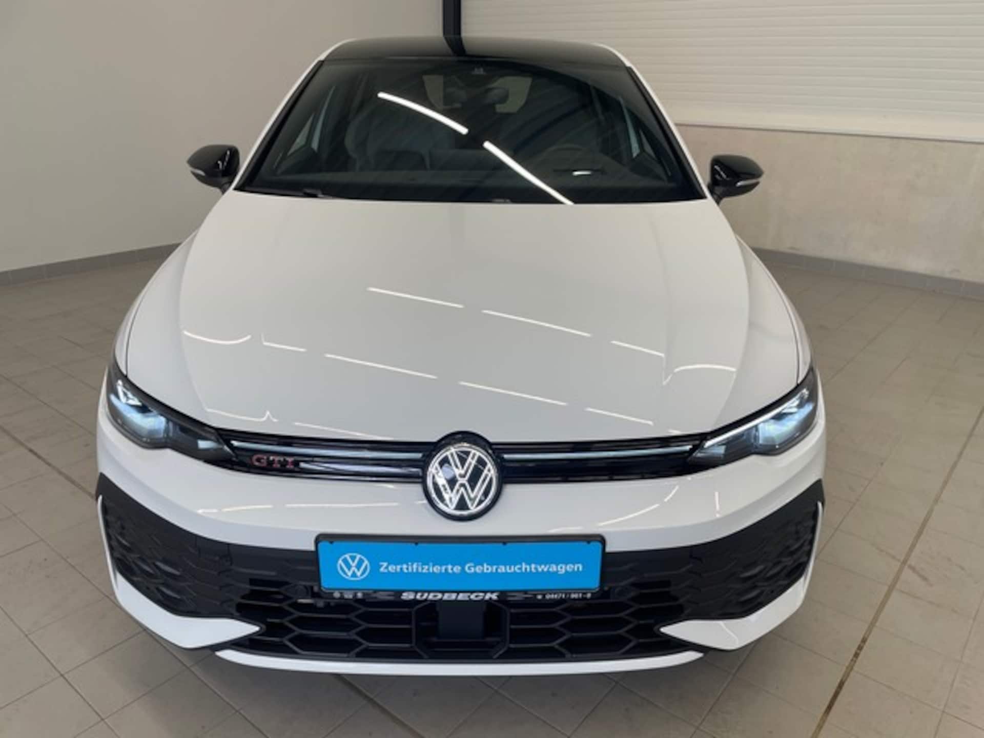 Volkswagen Golf GTI