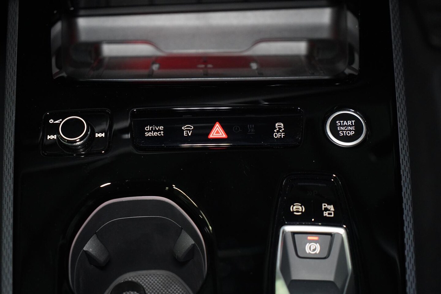 Image about Audi A5 Sedan TFSI e e-hybrid quattro 270 kW S tronic